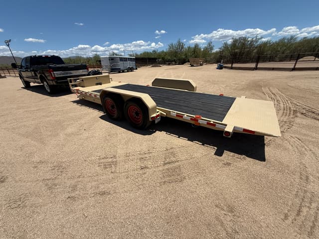 Trailer